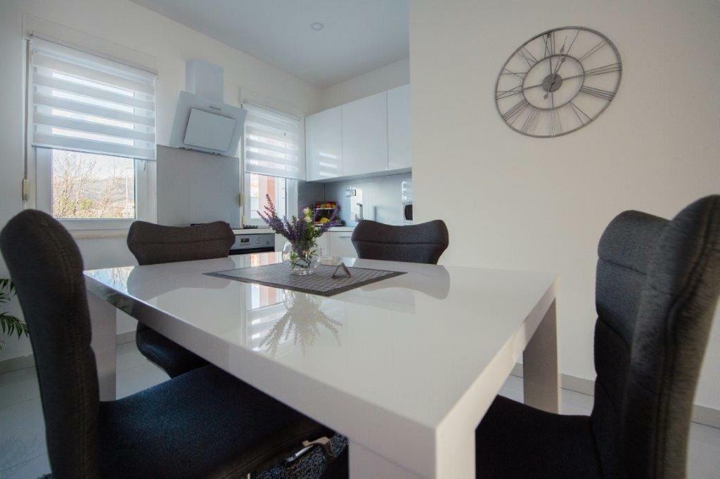 Apartment Sunce Podstrana Eksteriør bilde